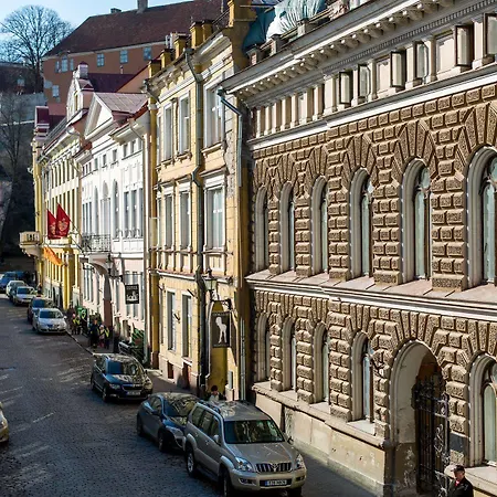 Old Town Alur Albergue Talin